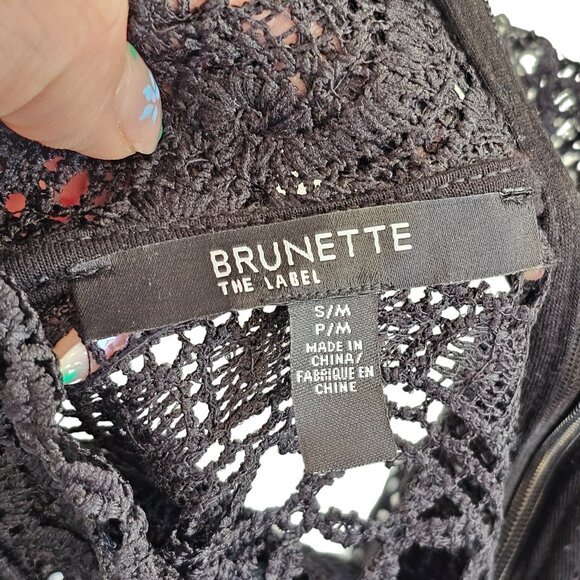 Brunette the Label Black Lace Top With Shoulder Pads Sz S - Picture 6 of 9